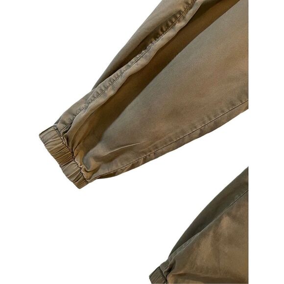 Loft high waist army green ankle pants - M - 🙂3/$15 - Picture 4 of 9